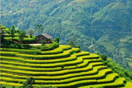 Nhiều điểm đến của Việt Nam tiếp tục được quốc tế vinh danh