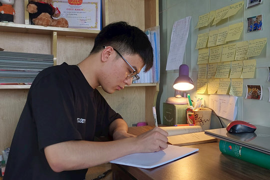 Thủ khoa khối C vùng đất học Nho Lâm