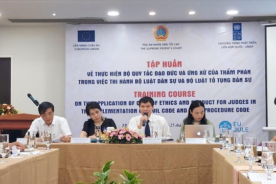 Tập huấn thực hiện Bộ quy tắc đạo đức và ứng xử của Thẩm phán