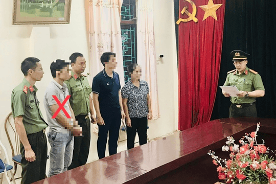 Bắt tạm giam cựu kế toán doanh nghiệp tham ô 240 triệu đồng