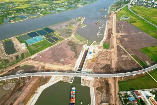 Kênh đào hơn 100 triệu USD tại Nam Định mở luồng đường thủy 