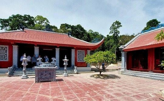 Kỷ niệm ngày thương binh liệt sỹ 27/7: Nén tâm nhang giữa lòng hồ Kẻ Gỗ 