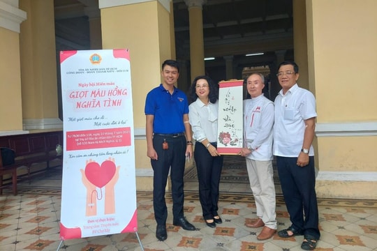 TAND TP.HCM hưởng ứng ngày hội hiến máu “Giọt máu hồng nghĩa tình”