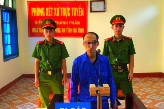 Vô cớ dùng dao chém người khác tại quán ăn
