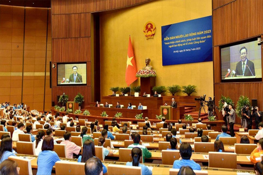 Chủ tịch Quốc hội Vương Đình Huệ chủ trì Diễn đàn Người lao động năm 2023