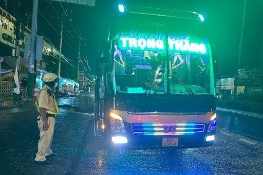 CSGT TP.HCM nỗ lực kéo giảm TNGT trên tuyến Quốc lộ 1