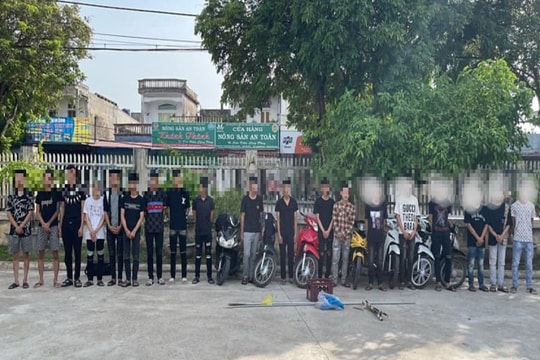 Khởi tố 9 thanh niên gây rối trật tự công cộng