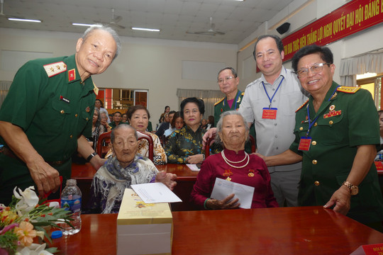 Hơn 100 tỷ đồng tri ân liệt sĩ, chăm lo gia đình chính sách