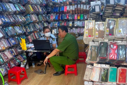Hơn 27.000 sản phẩm linh kiện, phụ kiện điện thoại không rõ nguồn gốc