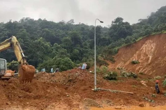 Mưa lớn gây sạt lở đất, thiệt hại nặng trên địa bàn tỉnh Lâm Đồng
