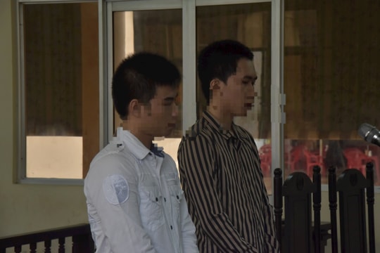 Chém người vì ghen tuông, hai bị cáo lĩnh 21 năm tù