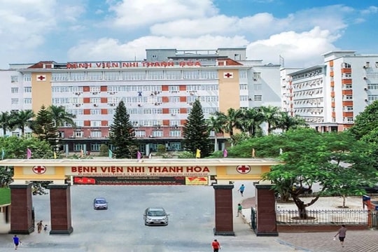 Người mẹ mất tích bí ẩn khi đưa con xuống bệnh viện