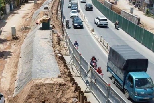 Tạm dừng thi công mở rộng đường Âu Cơ – Nghi Tàm trong 4 tháng