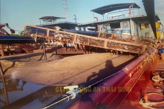 Khởi tố đối tượng khai thác cát trái phép