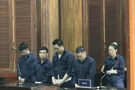 Giết người vì bị “nhìn đểu”