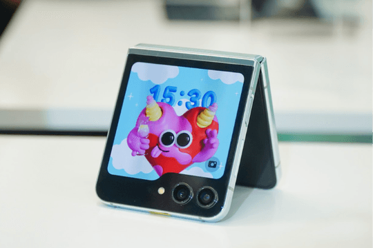 Nhiều smartphone mới về Việt Nam trong tháng 8/2023
