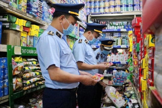 Hà Nội: 3.025 trường hợp vi phạm liên quan đến hàng giả, hàng lậu và gian lận thương mại