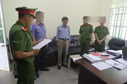 Thi hành kỷ luật Phó Giám đốc Ban QLDA ĐTXD tỉnh Đắk Nông