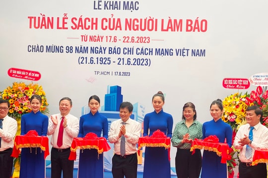 Đường sách TP.HCM thu hơn 32 tỷ đồng trong 6 tháng đầu năm