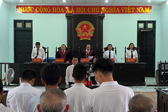 Tuyên án đối với 71 bị cáo trong vụ án kê khống mộ giả để trục lợi