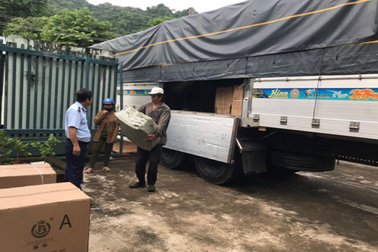 An Giang: Thu giữ số lượng lớn hàng hóa nhập lậu