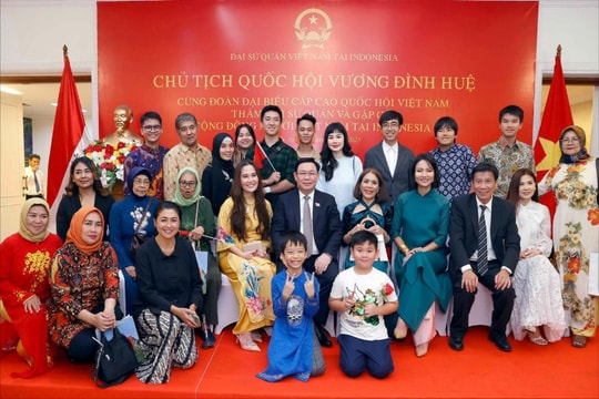 Chủ tịch Quốc hội Vương Đình Huệ: Phát huy vai trò cầu nối, đóng góp thiết thực cho quan hệ Việt Nam - Indonesia