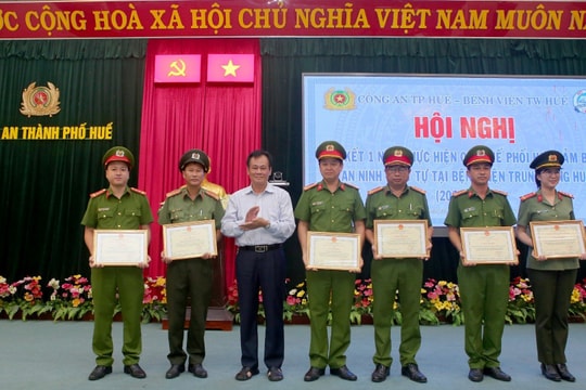 Phối hợp đảm bảo an ninh trật tự tại Bệnh viện Trung ương Huế