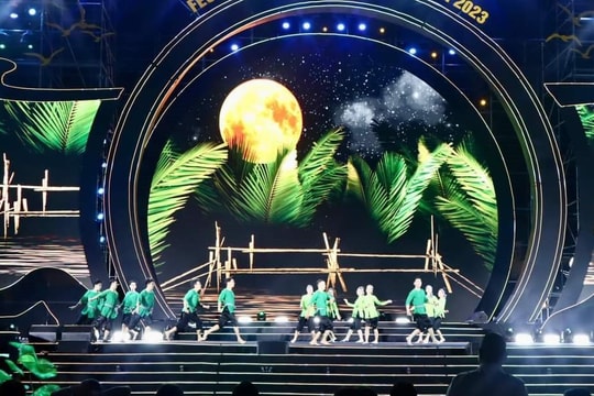 Bế mạc Festival Dân ca ví, giặm Nghệ Tĩnh và Hội diễn Đàn, hát dân ca 3 miền năm 2023