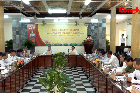 Chánh án TANDTC làm việc với TAND hai cấp tỉnh An Giang và dự Lễ phát động trồng cây xanh