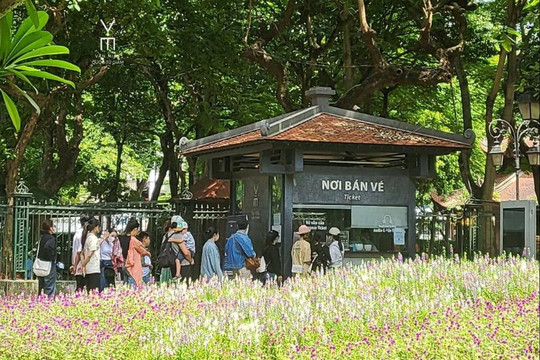 Văn Miếu - Quốc Tử Giám bán vé trực tuyến từ 8/8