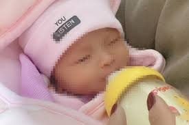 Cháu bé sơ sinh bị bỏ rơi kèm tâm thư xúc động