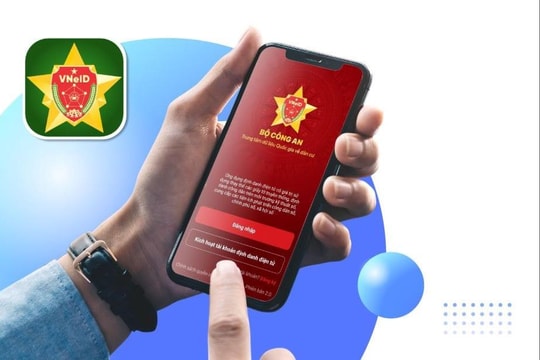 Từ ngày 15/8/2023, sử dụng tài khoản định danh mức độ 2 để đăng ký xe