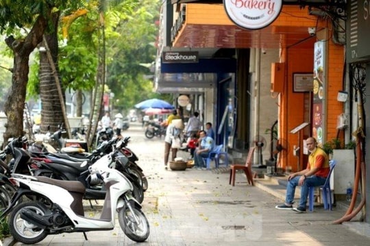 Hà Nội lập Tổ soạn thảo Đề án khai thác vỉa hè