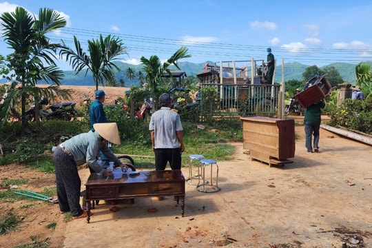 Bình Định: Khen thưởng người dân trong giải phóng mặt bằng phục vụ dự án cao tốc Bắc-Nam