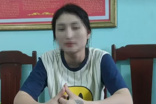 Mở tủ trộm 8 chỉ vàng khi đến đám cưới bạn