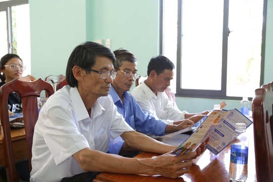 Vận dụng linh hoạt các giải pháp phát triển người tham gia BHXH tự nguyện