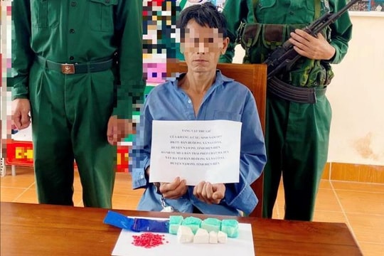 Bắt giữ đối tượng lên biên giới mua ma túy về sử dụng và bán kiếm lời