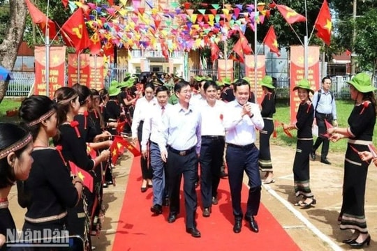 Phó Thủ tướng Trần Lưu Quang dự Ngày hội Toàn dân bảo vệ an ninh Tổ quốc tại Đắk Lắk