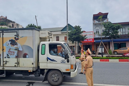 Thái Nguyên: Ra quân tổng kiểm soát xe kinh doanh vận tải hành khách và hàng hóa