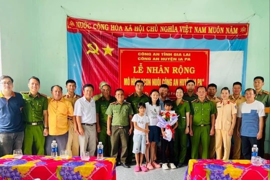 Em nhỏ cứu 2 người đuối nước được công an nhận nuôi