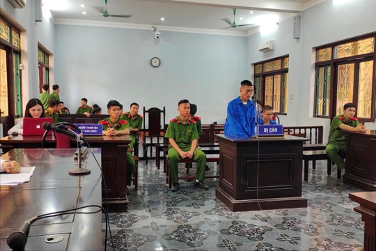 Lĩnh 6 năm tù vì mua bán trái phép chất ma túy