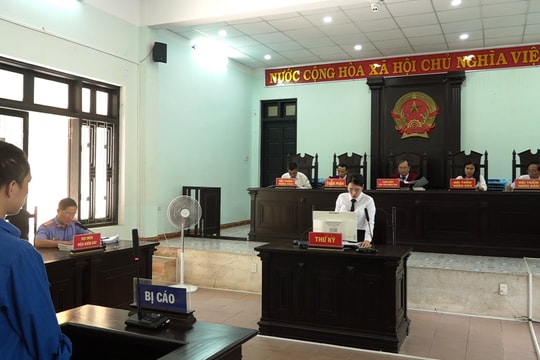 Dùng dao đâm người sau khi ăn nhậu