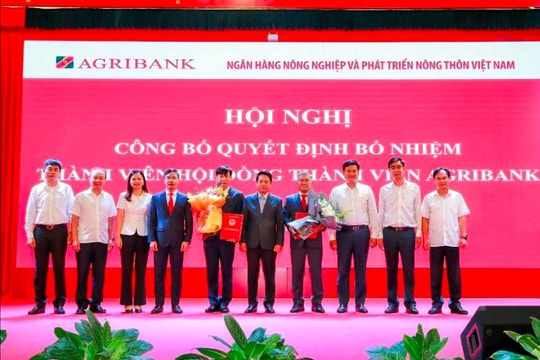 Hội nghị công bố quyết định bổ nhiệm nhân sự cấp cao Agribank