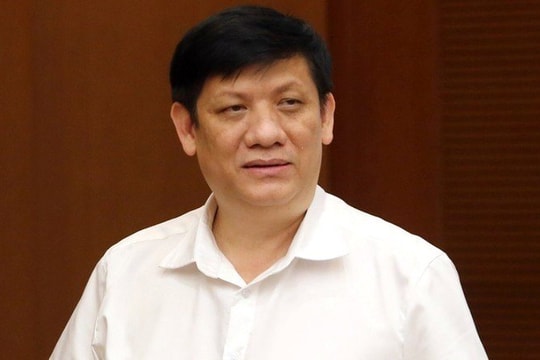Ông Nguyễn Thanh Long bị cáo buộc nhận hơn 2 triệu USD trong vụ Việt Á