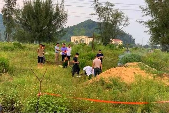 Tử vong do tông vào cây bên đường