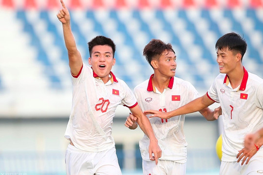 U23 Việt Nam thẳng tiến vào chung kết sau trận thắng áp đảo Malaysia