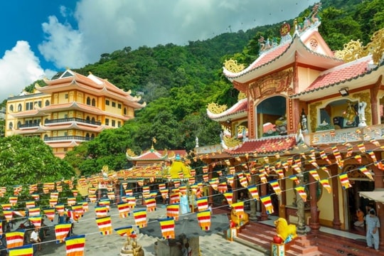 Chuỗi hoạt động văn hóa nghệ thuật dịp Vu Lan tại núi Bà Đen