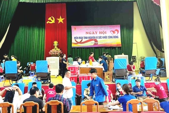 Ngày Hội hiến máu tình nguyện vì sức khỏe cộng đồng.