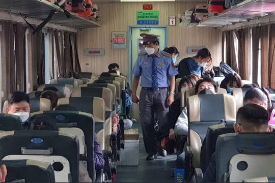 Ngành đường sắt tăng cường phục vụ người dân dịp nghỉ lễ 02/9