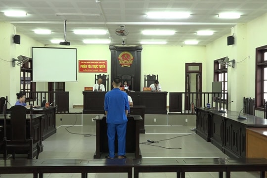 Đang tìm nơi sử dụng ma túy thì bị bắt